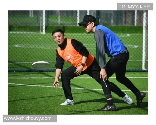 深入分析北京飞盘队包夹战术的优势与应用技巧